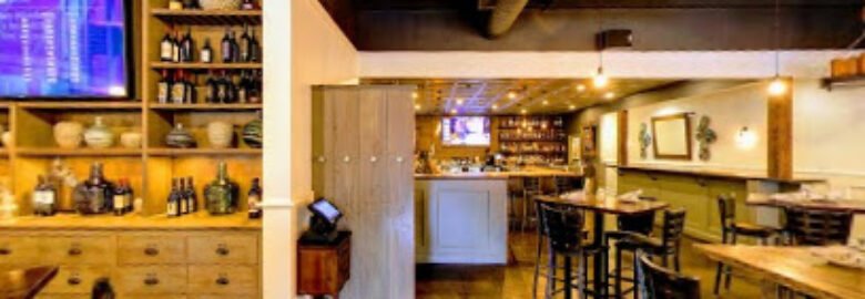 Neat Kitchen + Bar