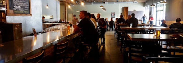 Cascadia Pizza Restaurant and Brewery