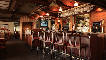 The Crow’s Nest at Clover Island Inn