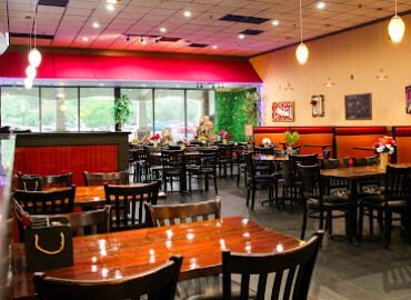 Himalayan Grill & Bar