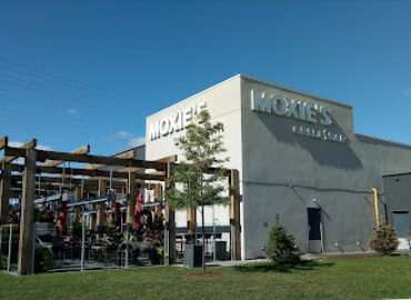 Moxies Pickering Restaurant