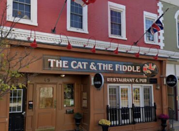 The Cat & The Fiddle Lindsay