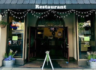 Main Stop on the Ave