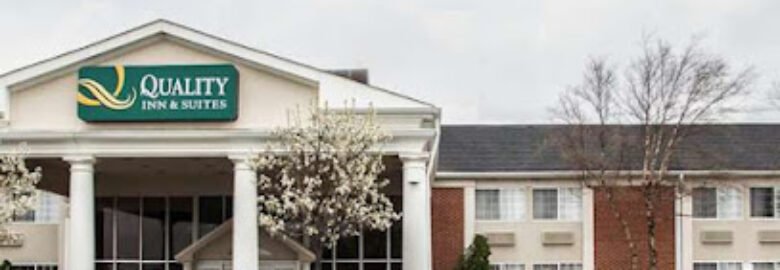 Quality Inn & Suites St Charles -West Chicago