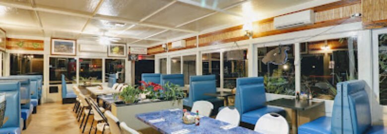 E Komo Mai Diner, Bar & Grill