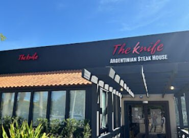 The Knife Parrilla Argentina Doral