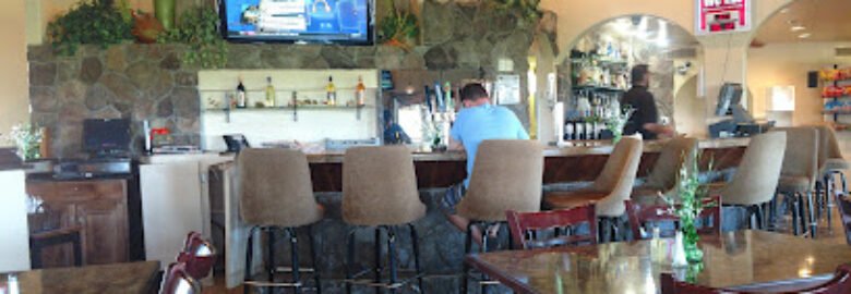 Pueblo Bar & Grill – Roberts Resorts