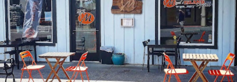 Miget’s Island Grill
