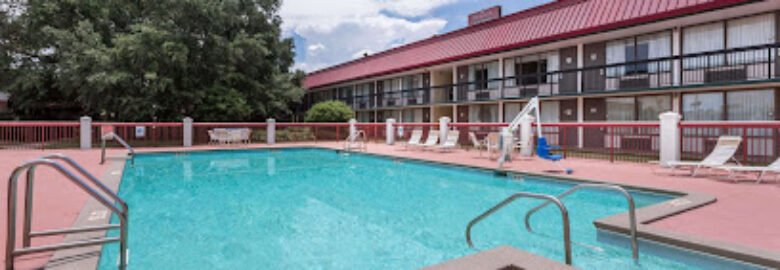 Ramada by Wyndham Perry Near Fairgrounds