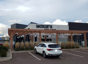 Moxies Moncton Restaurant