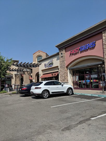 Huckleberry’s Breakfast & Lunch