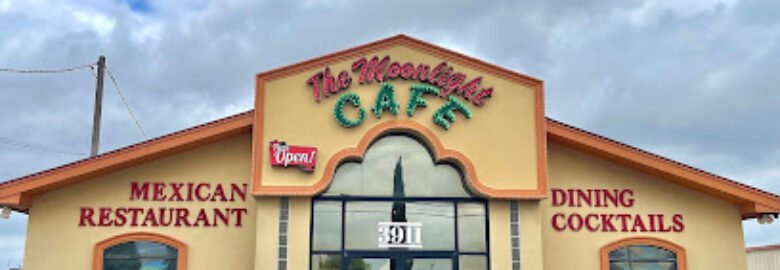 The Moonlight Cafe