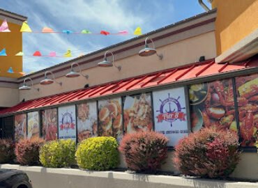 Pier 8 All You Can Eat Seafood and Sushi buffet