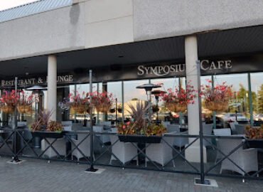 Symposium Cafe Restaurant Oakville