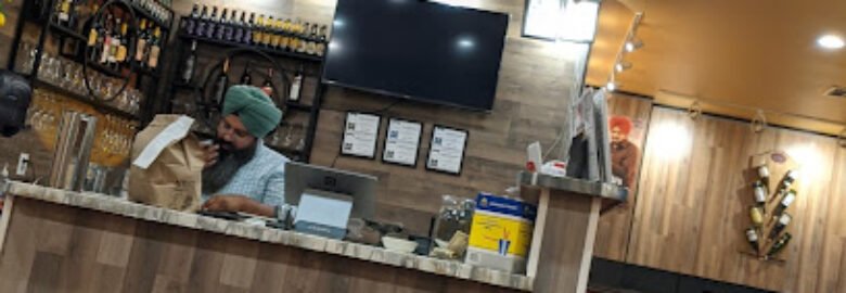 Naan N Curry Llyod Center