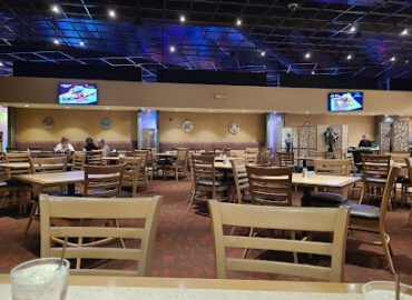 Kloomachin Kitchen at The Point Casino