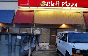 Cicis Pizza
