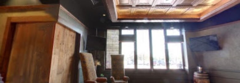 THE 180 ROOM