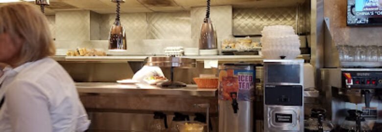 Alex’s of Rochester Family Dining