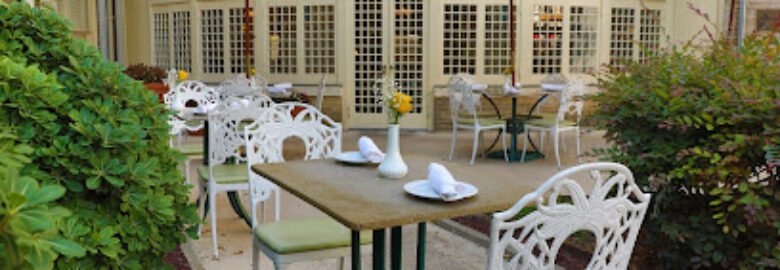 Colonial Room Restaurant