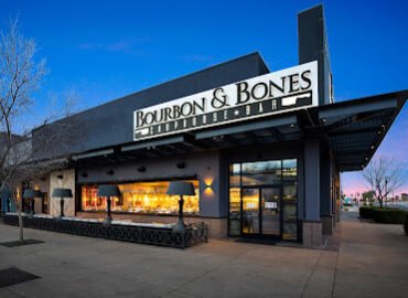 Bourbon & Bones Chophouse – Bar