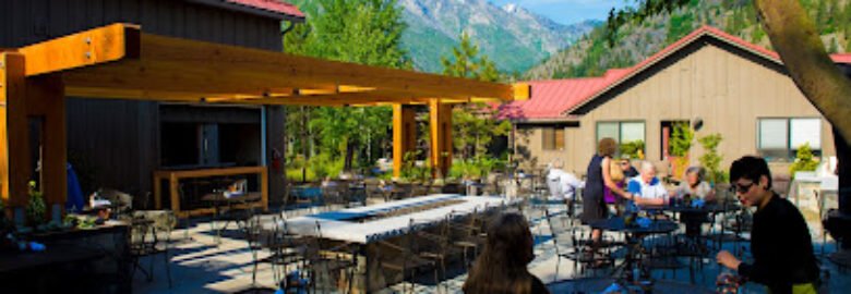 O’Grady’s Pantry at Sleeping Lady Mountain Resort