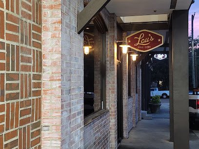 Lou’s Full-Serv