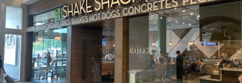 Shake Shack Burlington Mall