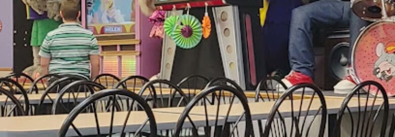 Chuck E. Cheese