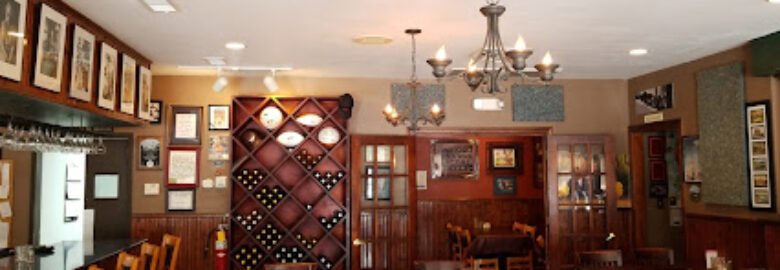 Hollywood’s Restaurant & Bakery