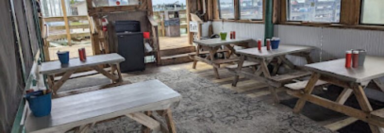 Dewey Destin’s Seafood Restaurant
