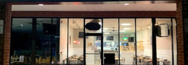 Mezza Luna Pizzeria