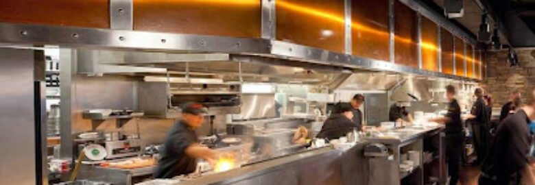Charleston’s Restaurant