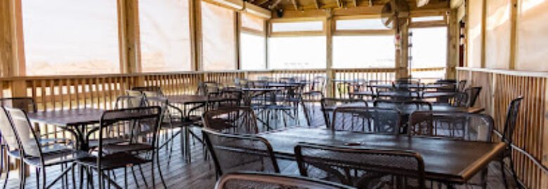 Mulligan’s Grille in Historic Cottage Row