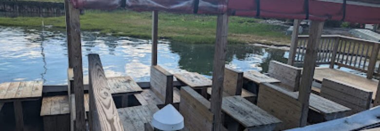 Hooper’s Crab House & Sneaky Pete’s