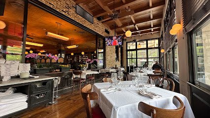 Superior Seafood & Oyster Bar