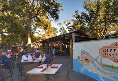 Skull Creek Dockside