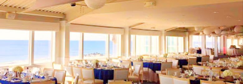 McLoone’s Pier House