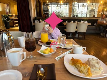 Writer’s Bistro