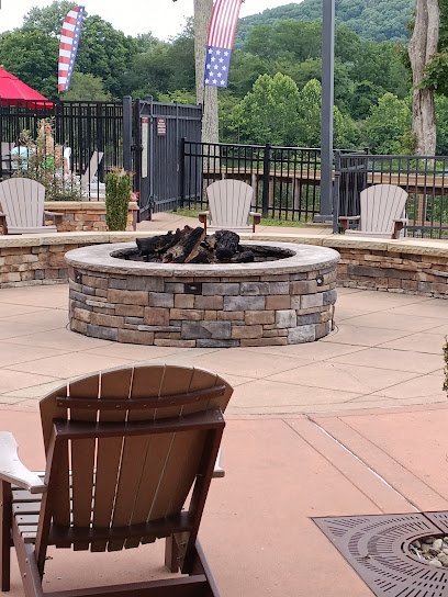 Stillwaters Restaurant – Stonewall Resort