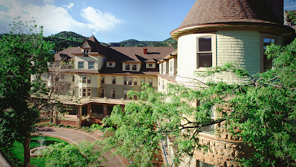 The Cliff House at Pikes Peak
