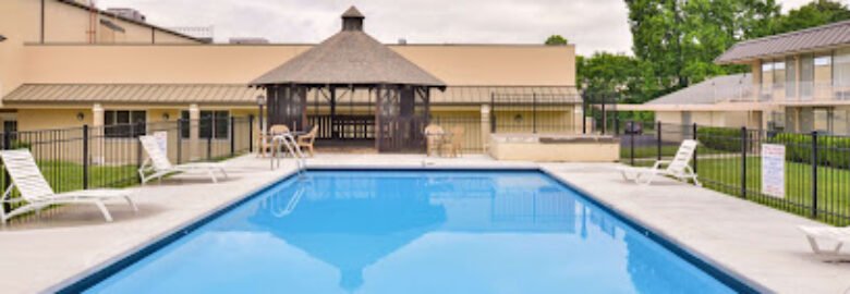 Quality Inn Dutch Inn
