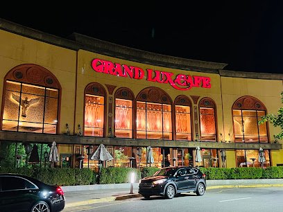 Grand Lux Cafe