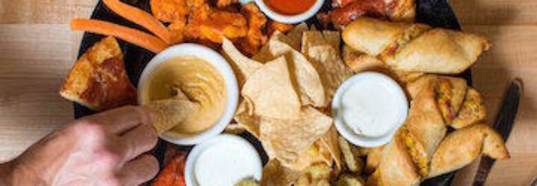 Boston’s Restaurant & Sports Bar