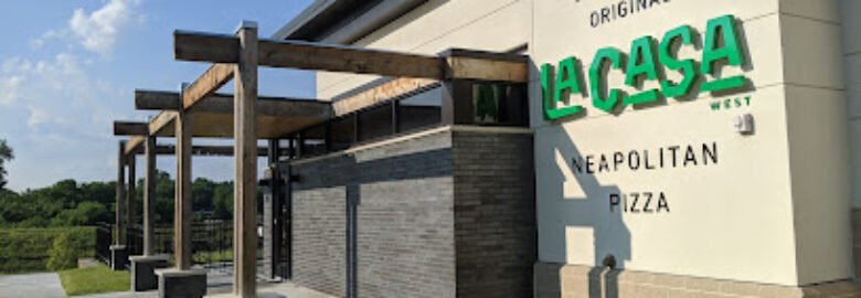La Casa Pizzaria West at Pacific Springs