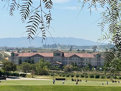 Holiday Inn Express & Suites Beaumont – Oak Valley, an IHG Hotel