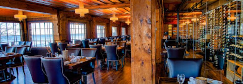 The Strand Waterfront Dining & Wine Bar