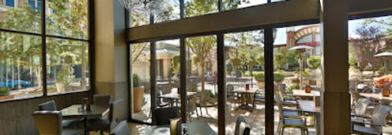 Twigs Bistro and Martini Bar