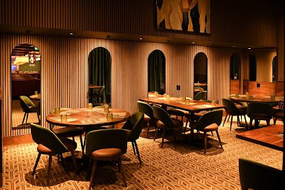 Le Grand Restaurant