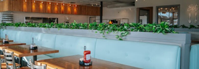 Tops Cafe and Bar